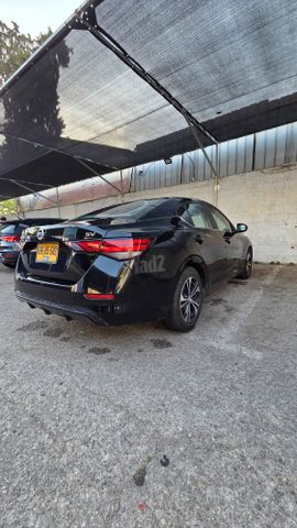 ניסאן סנטרה