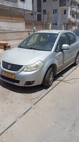 סוזוקי SX4