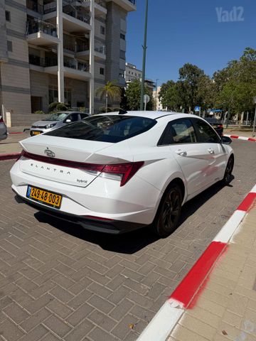 יונדאי אלנטרה