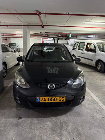 מודעת רכב מאזדה 2