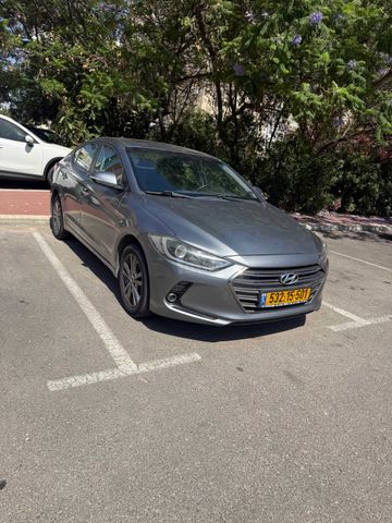 יונדאי אלנטרה