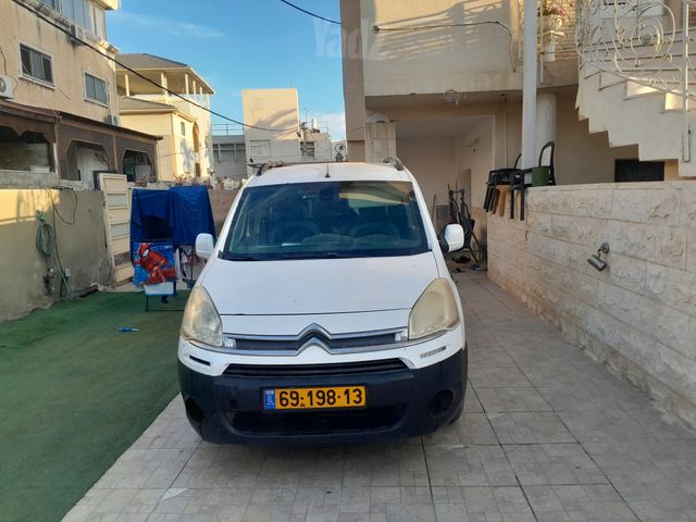 מודעת רכב סיטרואן ברלינגו 