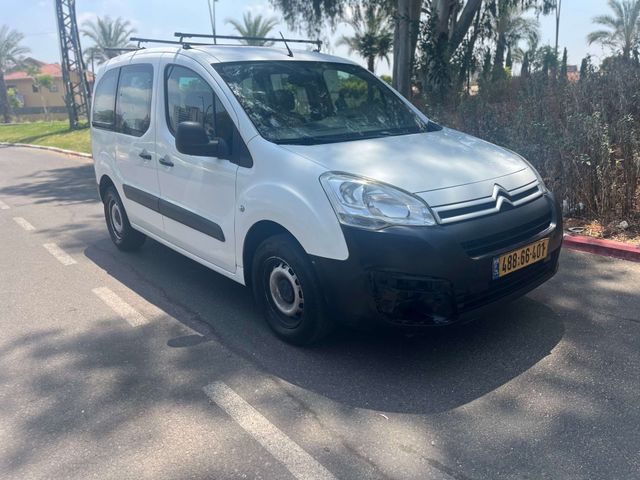 מודעת רכב סיטרואן ברלינגו 