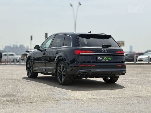 אאודי Q7