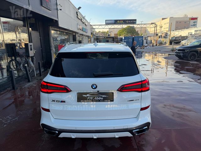 ב מ וו X5