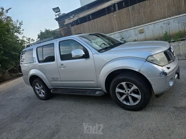מודעת רכב ניסאן פאת'פיינדר