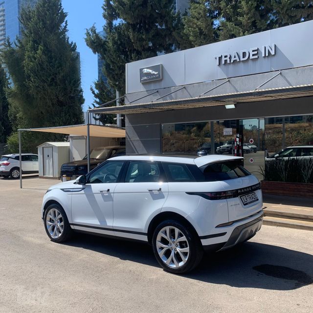 לנד רובר ריינג' רובר איווק