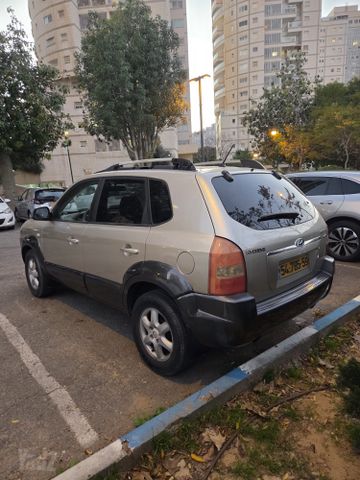 יונדאי טוסון