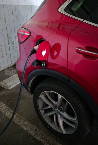 אם ג'י EHS PHEV