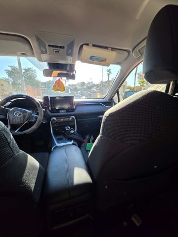 טויוטה RAV4
