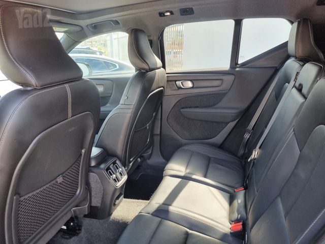 וולוו XC40