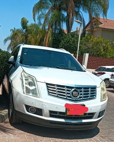 מודעת רכב קאדילק SRX