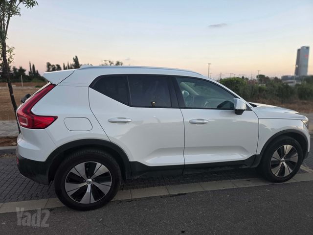וולוו XC40
