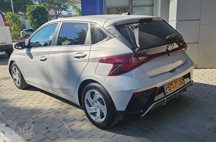 יונדאי i20