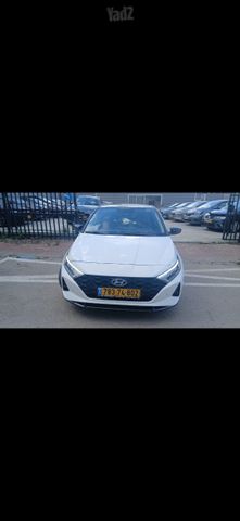 יונדאי i20