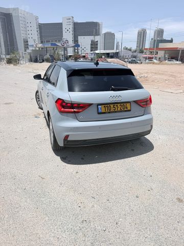 אאודי A1