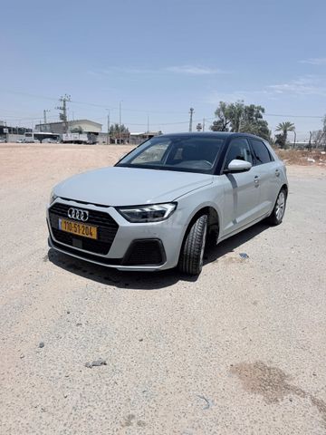 אאודי A1