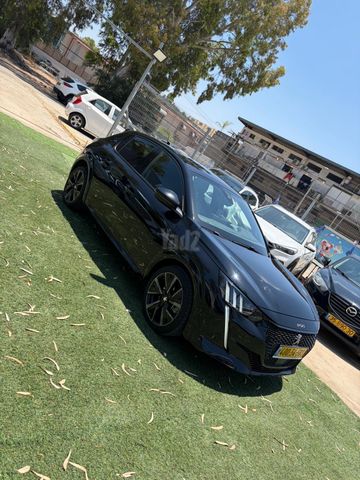 פיג'ו 208