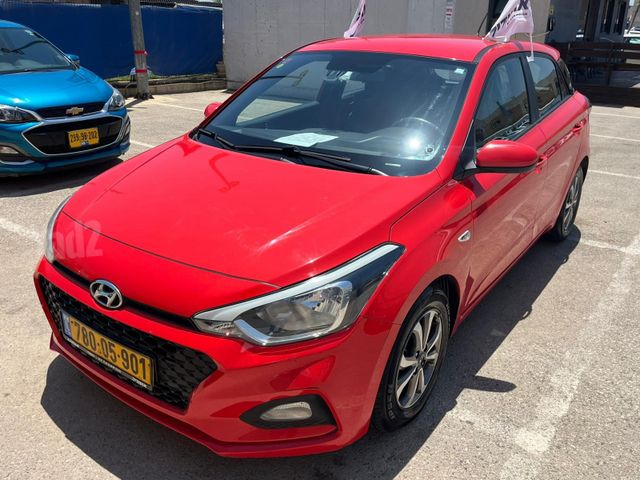 מודעת רכב יונדאי i20