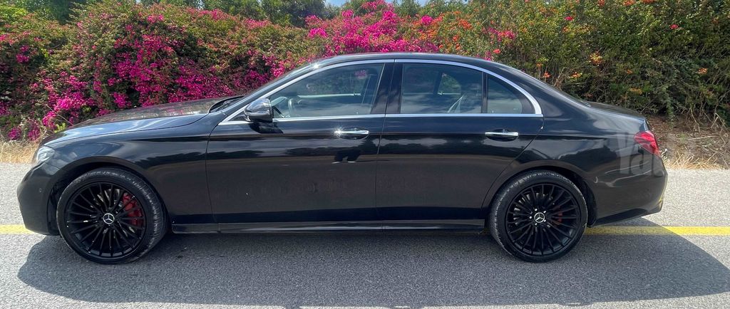מודעת רכב מרצדס-בנץ E-class