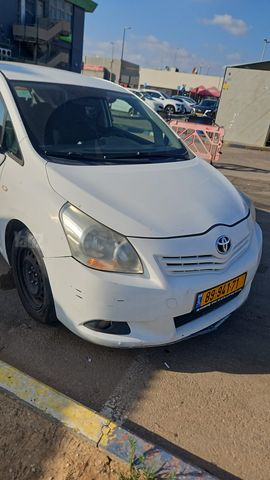 מודעת רכב טויוטה ורסו
