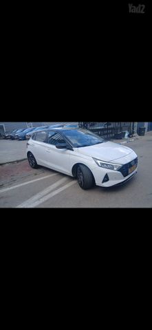 יונדאי i20