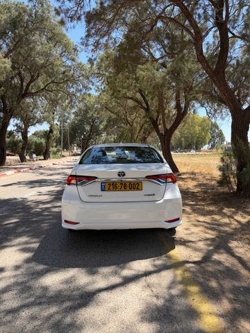 טויוטה קורולה