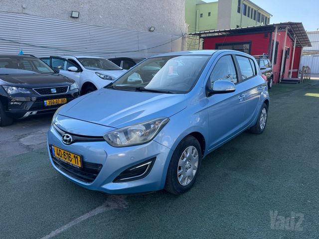 מודעת רכב יונדאי i20