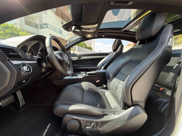 מרצדס-בנץ E-class