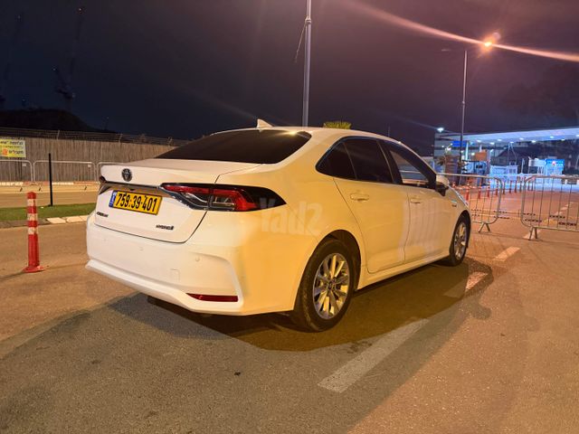 מודעת רכב טויוטה קורולה