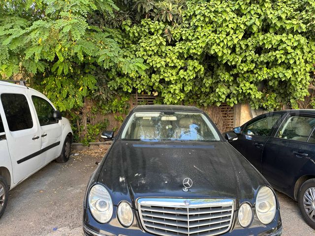 מודעת רכב מרצדס-בנץ E-class