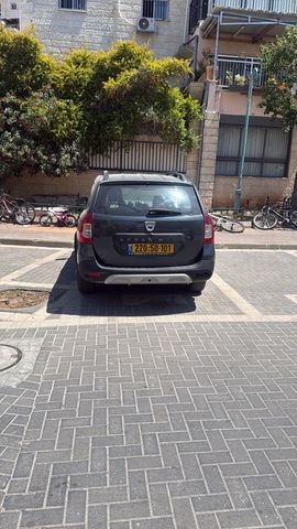 דאצ'יה לוגאן