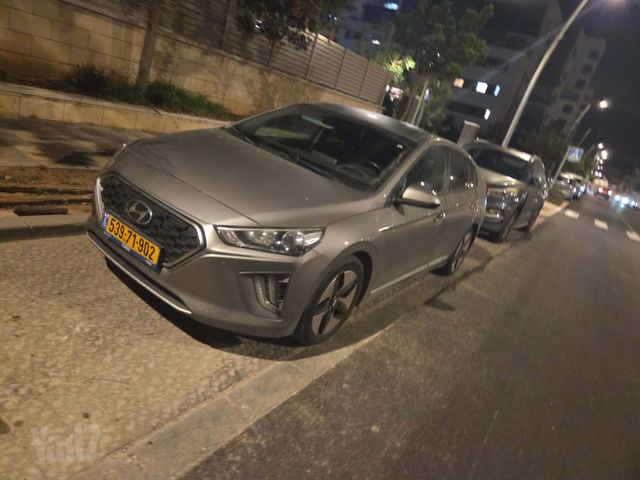 מודעת רכב יונדאי איוניק