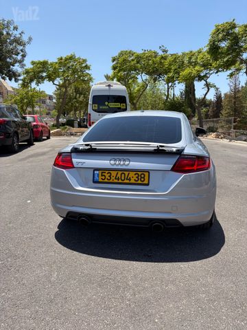 אאודי TT