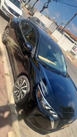 סנטרה SV Premium אוט׳ 2.0 (149 כ״ס)