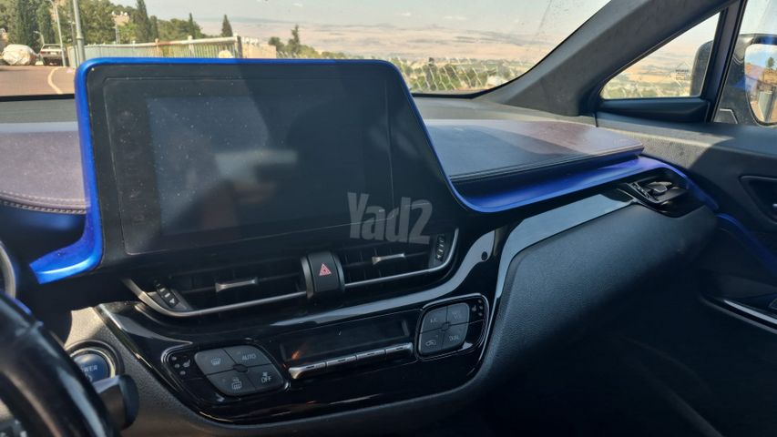 טויוטה C-HR
