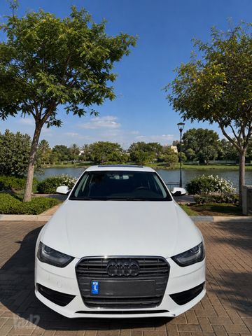 מודעת רכב אאודי A4