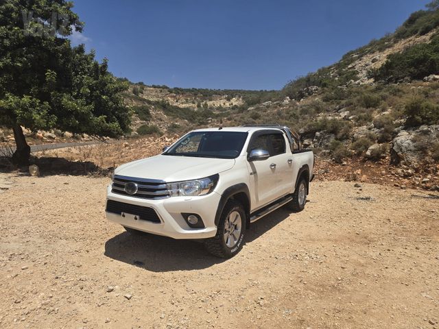 מודעת רכב טויוטה היילקס