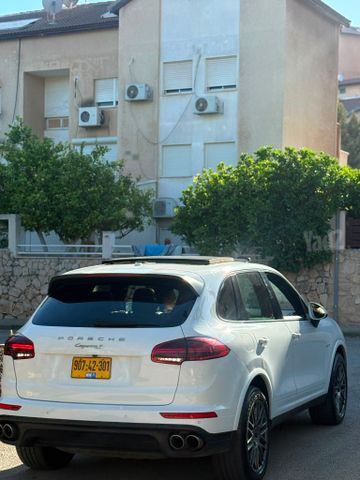 מודעת רכב פורשה קאיין 2