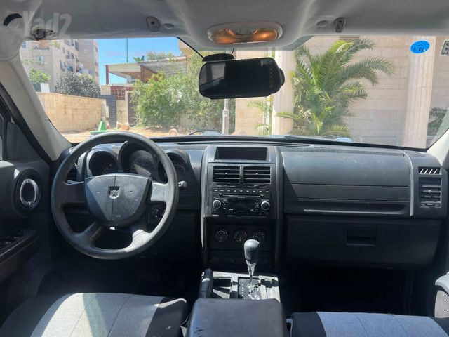 דודג' ניטרו