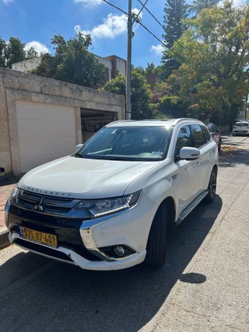 מודעת רכב מיצובישי אאוטלנדר