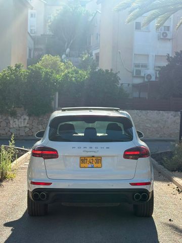 מודעת רכב פורשה קאיין