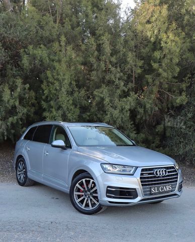 אאודי Q7
