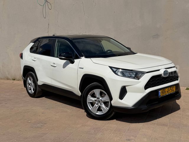 טויוטה RAV4