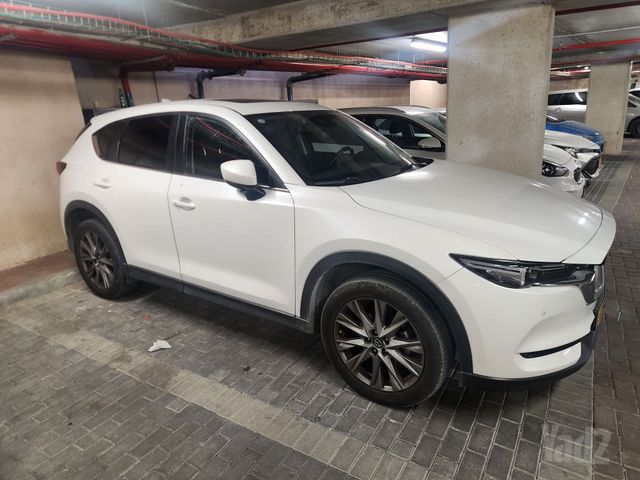 מודעת רכב מאזדה CX-5