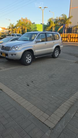 מודעת רכב טויוטה לנד קרוזר