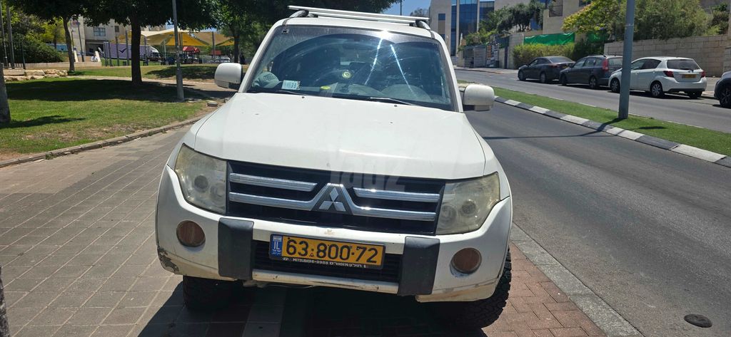 מיצובישי פג'רו