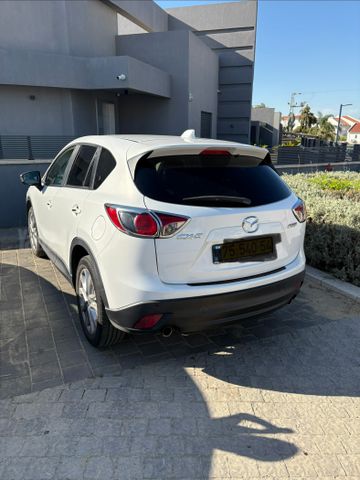 מודעת רכב מאזדה CX-5