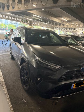 מודעת רכב טויוטה RAV4