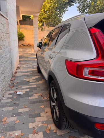 וולוו XC40